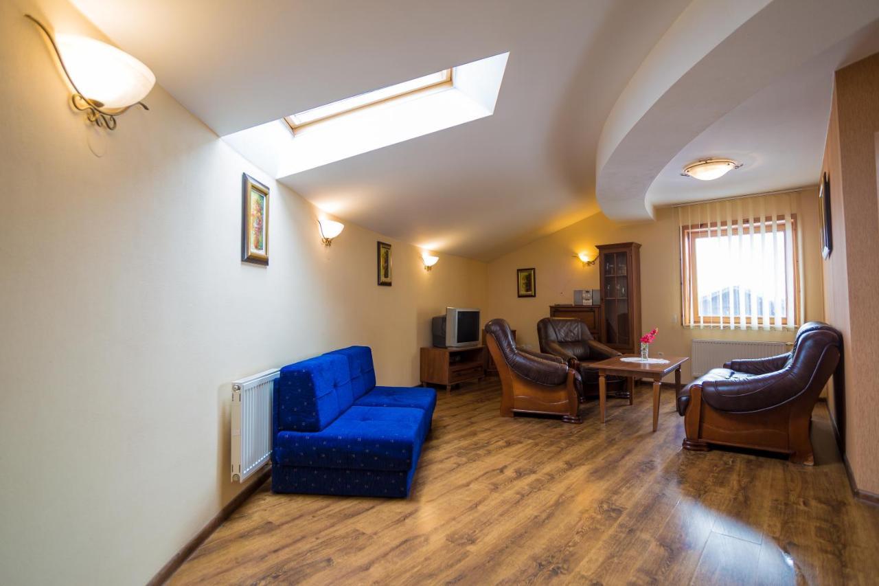 Hotel Euforia Nova Lesna Luaran gambar