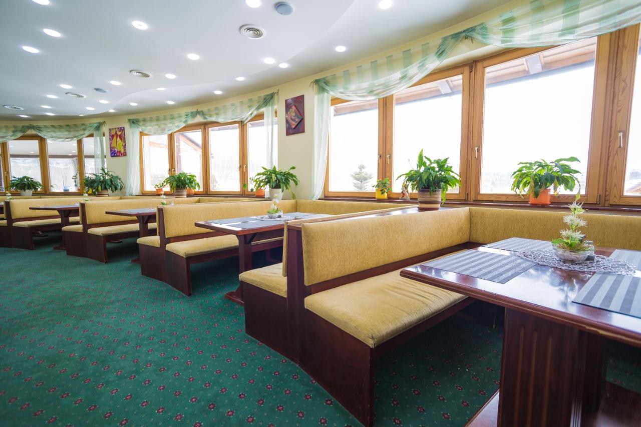 Hotel Euforia Nova Lesna Luaran gambar